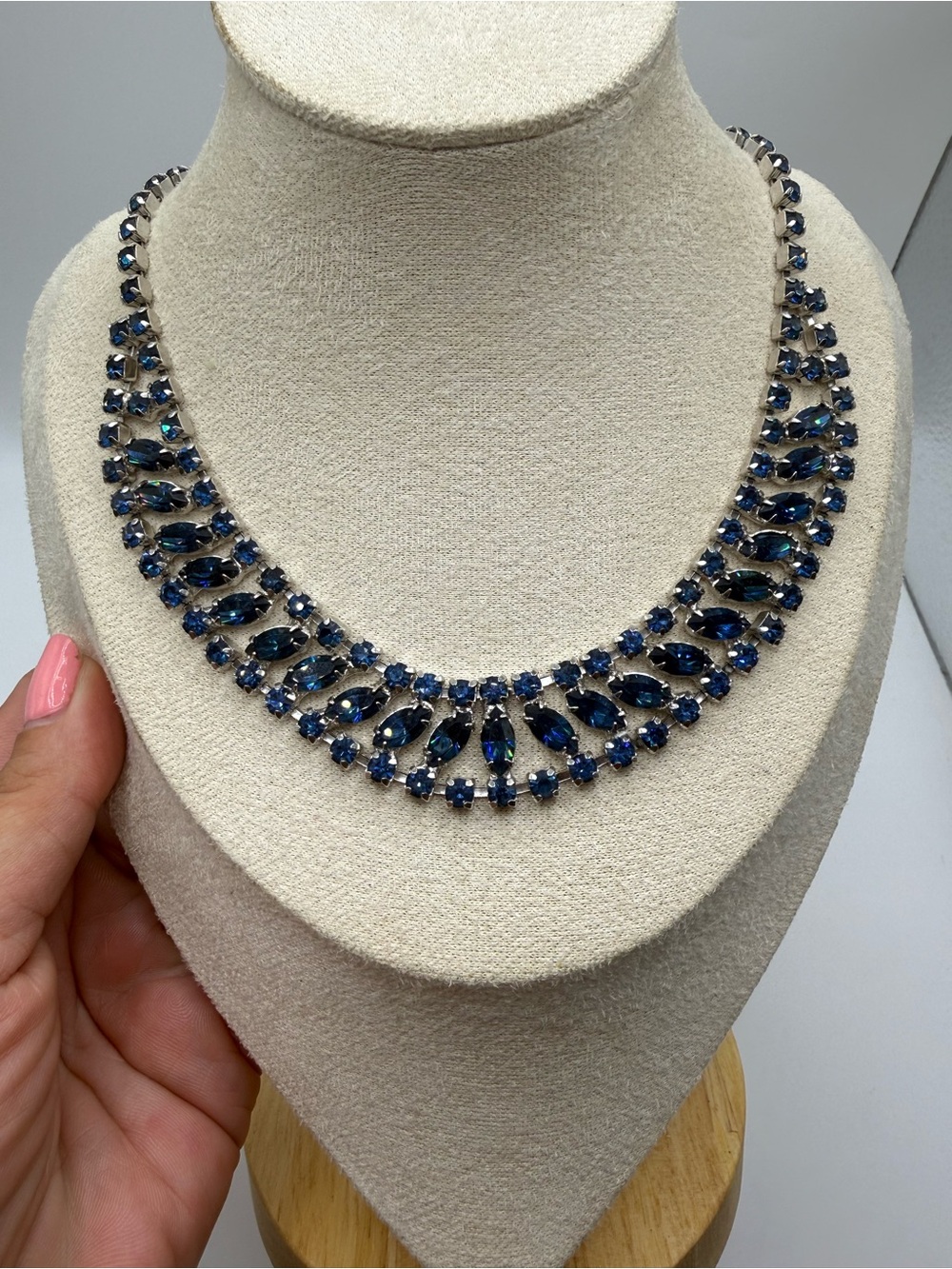 Vintage Sapphire Blue Rhinestone Statement Necklace Silver Tone 15” Unsigned MCM